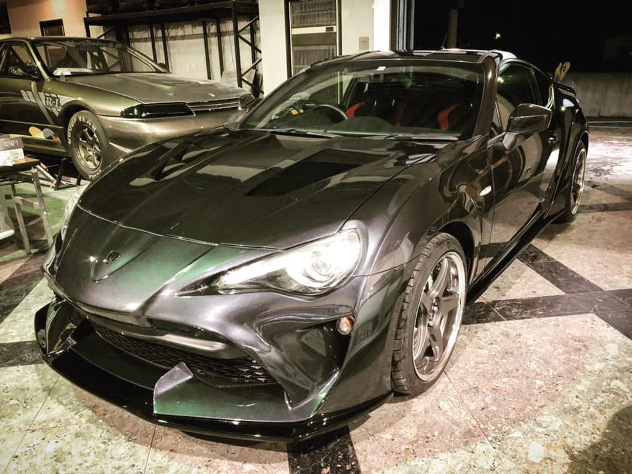 VeilSide 2013-2020 Scion FR-S/ Subaru BR-Z/ Toyota 86 Complete Trim Kit - Front Bumper, Front Fenders, Vented Hood, Side Skirts, Rear Bumper, Rear Fender Trim,Rear Lip Spoiler & Rear Wing (Japanese FRP)